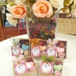 สบู่รูปหัวใจคู่พร้อมบุหงา ใส่กล่องไม้