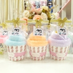 คัพเค้กผ้าขนหนู พร้อมป้ายชื่อ