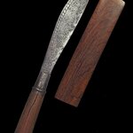 มีดหมอ มีดเทพศาสตรา ขนาดควาญช้าง หลวงพ่อเดิม พุทฺธสโร (พระครูนิวาสธรรมขันธ์) วัดหนองโพ นครสวรรค์ ยุคต้น ด้ามไม้ ฝักไม้ทำใหม่ ลายเสมาใบโพธิ์ ศิลป์ชาวบ้าน วัสดุใบมีดเก่าถึงยุค สนิมขุมเก่าถึงอายุมีด 100 กว่าปี