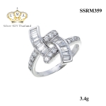 แหวนเงิน ประดับเพชร CZ แหวนทรงไขว้ฝังเพชรกลมขาว ลายเส้นตัดฝังเพชรสี่เหลี่ยม โฉบเฉี่ยวทันสมัยควรค่าแก่การครอบครอง