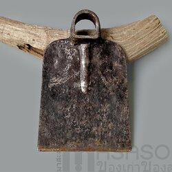 จอบเหล็กเก่าตราจระเข้