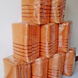 ยกลัง 84 ผืน ส่ง 50 บาท/ผืน