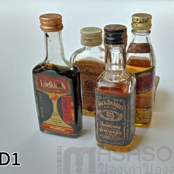 เหล้าโชว์ขวดจิ๋ว