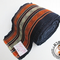 ผ้าแถบลายขิดใหญ่ L11