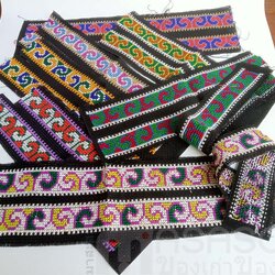 ผ้าปักครอสติชคละลาย