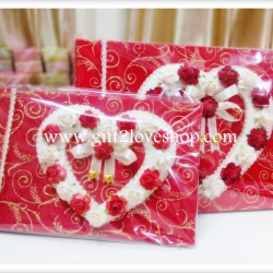 สมุดอวยพรแบบผ้าลายทองหน้าดอกไม้