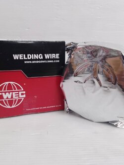 ลวดเชื่อมฟลักซ์คอร์ 1.0mm. 1Kg. THY-J5011-GS-10 TWEC