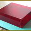 1x กล่องอะคริลิคสีแดงใสรุ่น MB3025 ขนาด 300x250x100 มม.